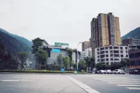 Jingyi Boutique Hotel Hotels near Shimian Bridge