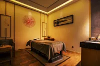 Floral Hotel·Star hotel (Chongqing Guanyinqiao pedestrian street)