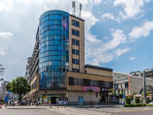 Flower Building·Xiamen Ruifeng Hotel (Tong'an Baolong Plaza, Fangte Branch)