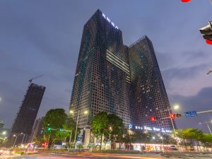 Mango Apartment (Foshan Jihua 6th Road Metro Station Zhaoyang O Cube Branch)