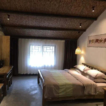 Cotton Tiankeng Hotel