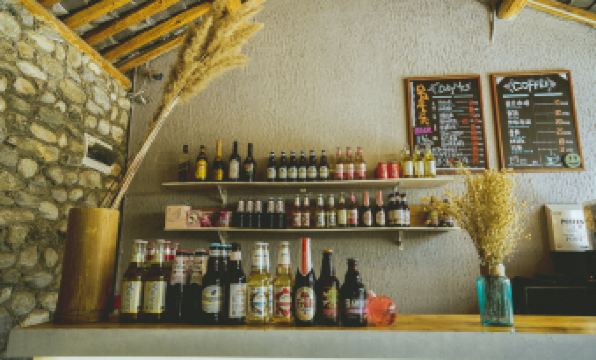 MONSTER B&B - Housity