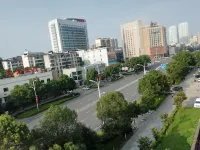 MORNINGUP (Yiyang Railway Station) - 2 tähden