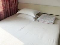 威海千富公寓 - 精致温馨大床房