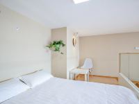 杭州设计梦想公寓(3号店) - 舒适三床房