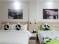 泸州熊猫酒店 - 美兰静谧亲子房