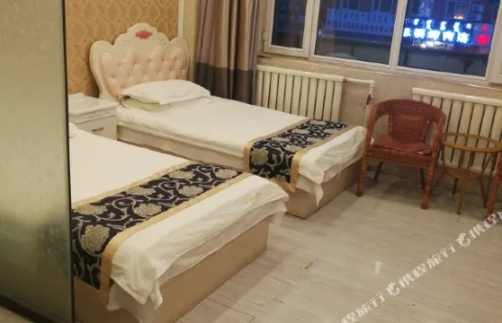 新巴爾虎右旗騰飛堂主題賓館