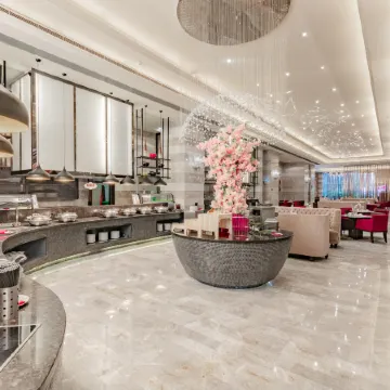 Royal Suites & Towers Wuhan