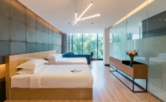 Lihua Chen's Garden Hotel Hotels near Xingping Ancient Town