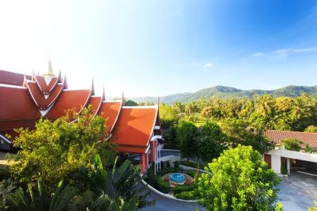 Samui Buri Beach Resort Отели рядом с достопримечательностью «Villa Spice at Lime Samui»