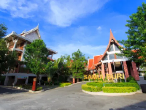 Samui Buri Beach Resort Hotels near Samui Disc Golf