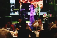 Gunai Light Luxury Hotel