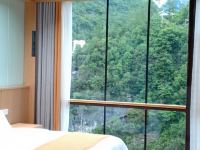 建始地心谷崖舍悬崖玻璃民宿 - 婵鸳倾珏