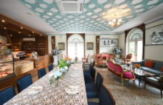 At Pingnakorn Riverside