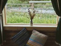 禾木棉绵里别院 - 河景大床房