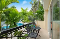 Palm Beach Resort & Spa Hotels in Sanya