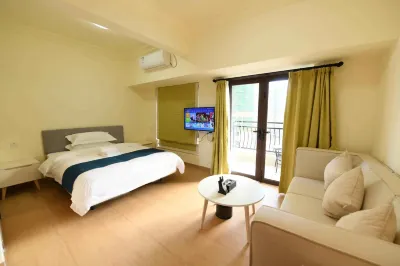 Yangxi Lejing Holiday Apartment (Shapa Yueliangwan Shop) Hotels in Moon Bay