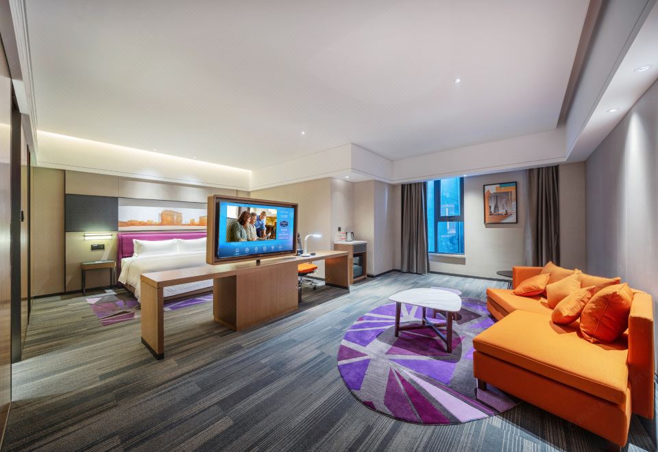 햄튼 바이 힐튼 린핑 고속철도역 항저우의 깔끔하고 현대적인 로비 이미지