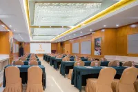 Vienna International Hotel (Zhangjiajie High Speed Railway Station)