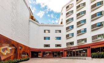 YUNIK Hotel