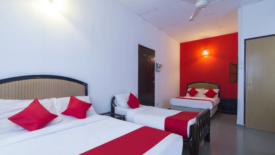 OYO 1093 Ali's Motel