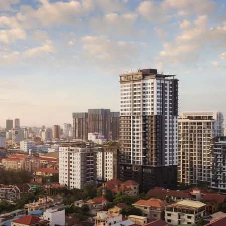 Somerset Norodom Phnom Penh Отели рядом с достопримечательностью «Русский рынок»
