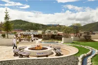 Shangri-La Resort