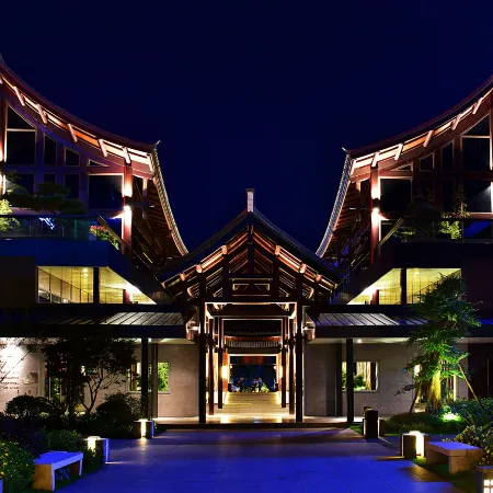 Qujing Biaocan Yuelai Chinese Garden Resort Hotel (Wanda Bund)