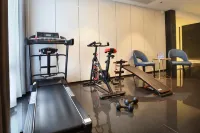 Guilin Elephant Trunk Hill Manhattan Hotel (Two Rivers and Four Lakes Scenic Area Branch)