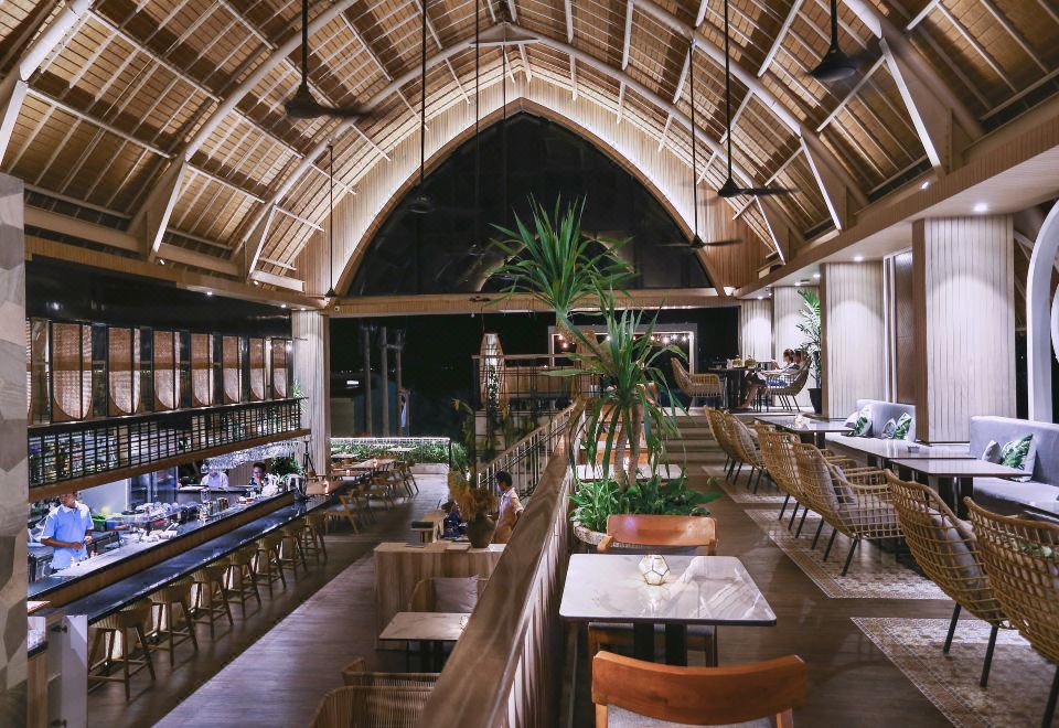 1. 마크 호텔 길리..