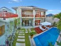 the-daha-luxury-villas