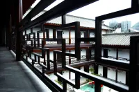Fengjia No.1 Courtyard B&B (Luquan Fengjia Ancient Town Branch)