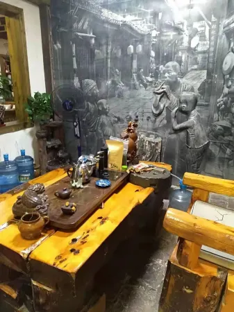 Qinglian Riverside Light Luxury Hostel Отели рядом с достопримечательностью «Xiong Xiling Former Residence»