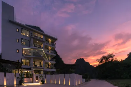 Origins Lodge (Yangshuo Yulongriver Designer)