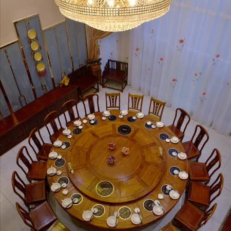 Ya She Hotel Nandan
