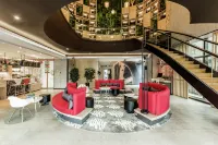 Ibis Hotel (Zhengzhou Longhai Road Kaixuanmen)