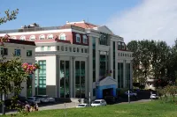 Qingdao Garden Hotel VIP House Hotel in zona Qingdao University Computer Application Subject