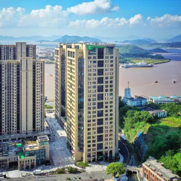 Holiday Inn Express ZHOUSHAN DINGHAI by IHG Hotels near Dinghai District