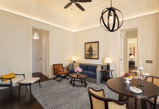 래플스 싱가포르 외관