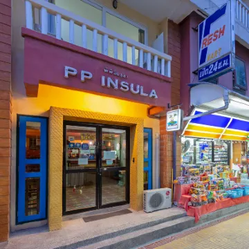 พีพี อินซูล่า โรงแรมใกล้ร้านอาหารชาวเกาะ