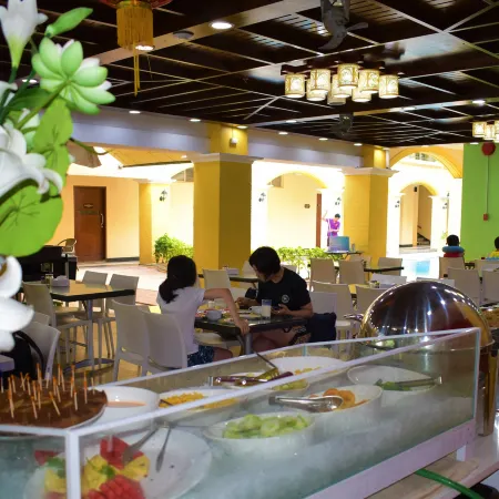 Golden Phoenix Hotel Boracay