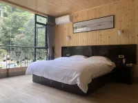 Qianshanyuan Jiaju Hotel