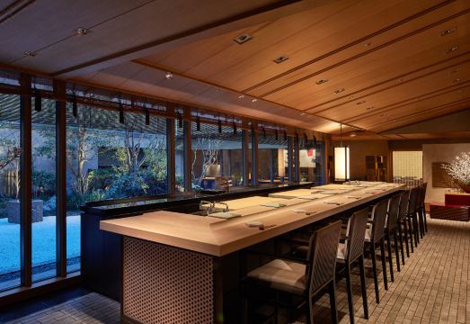 더 리츠칼튼 오사카 객실