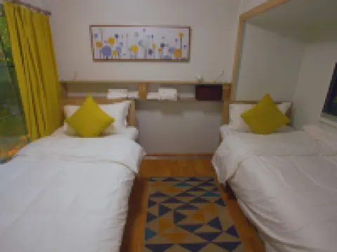 Nanlahe Paya Resort Hotel Hotels in Mengla