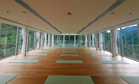 Natural Yuan Hot Spring Resort - Housity