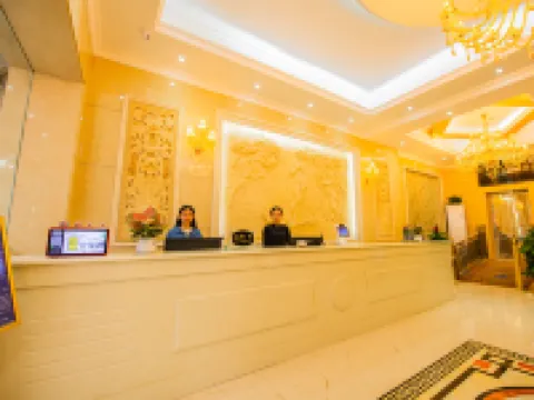 JWN Golden Hotel Hotels in Lipu