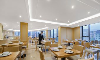 Vienna International Hotel