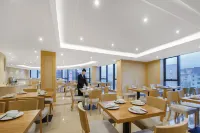 Vienna International Hotel