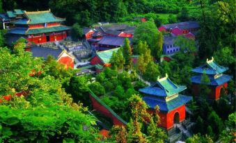 Wudang Mountain Xianshan Hotel - Housity