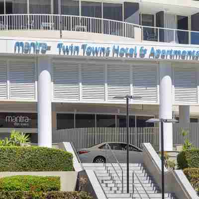 Mantra Twin Towns Hotel Exterior